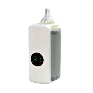 白色奶瓶保温器